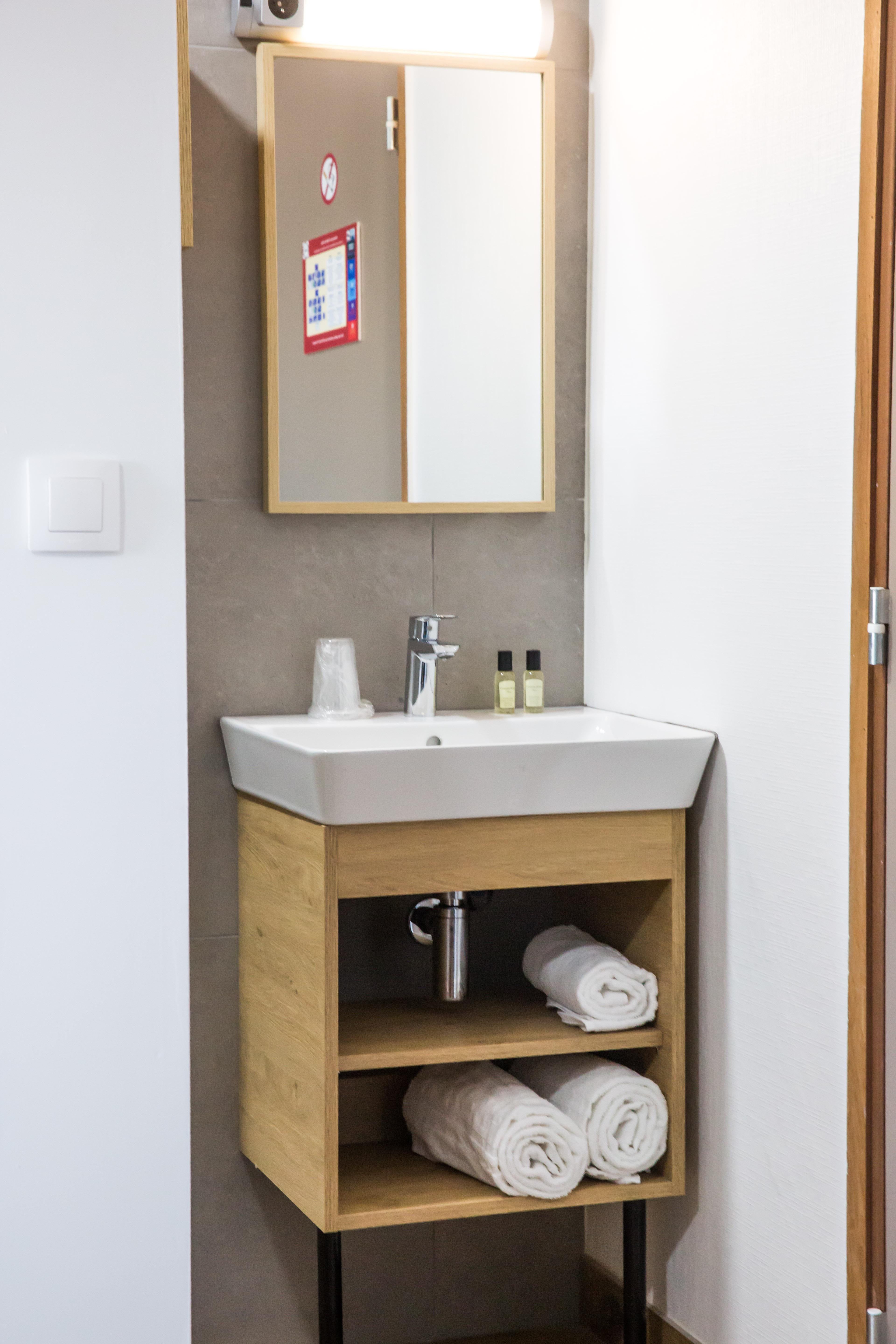 Hotel Les Pieux En Cotentin Екстер'єр фото