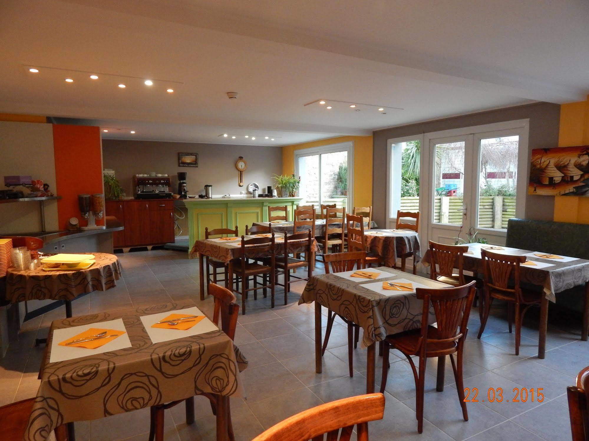 Hotel Les Pieux En Cotentin Екстер'єр фото